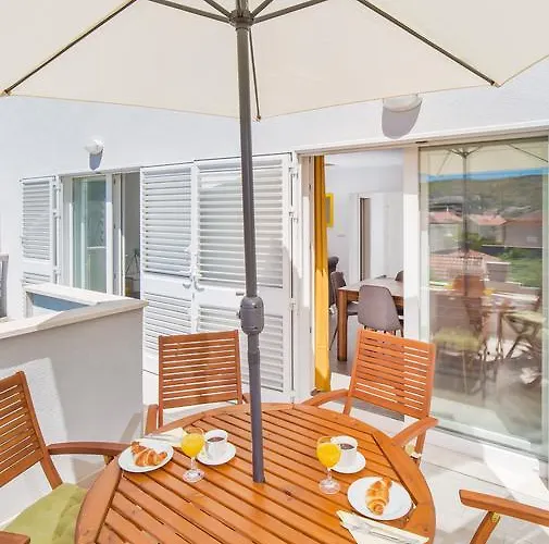 Apartamento Marivo Mlini